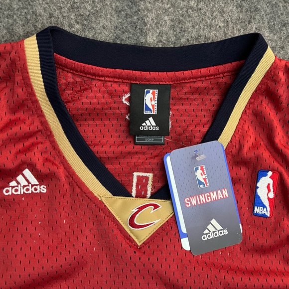 BEN WALLACE Adidas Cleveland Cavaliers Wine Swingman Jersey SMALL NWT - Picture 5 of 13